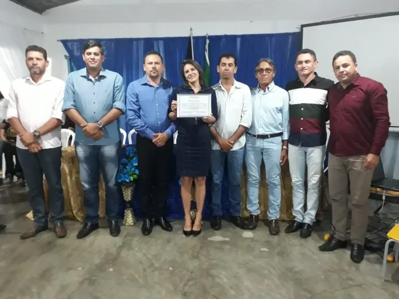 Câmara de Cabaceiras realiza Sessão Especial em homenagem aos 50 anos da Escola In?cio Gomes Meira, do Curral de Baixo