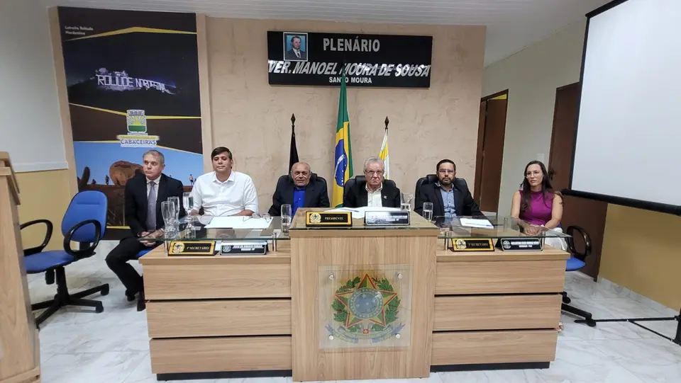 Prefeito Tiago Castro participa de sessão na Câmara de Cabaceiras e assegura que muitas ações serão realizadas neste ano